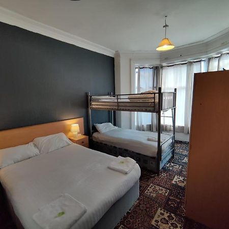 Guest House 46 Blackpool Extérieur photo